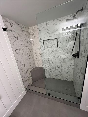 2424 W TAMPA BAY BOULEVARD L203, Tampa, FL 33607