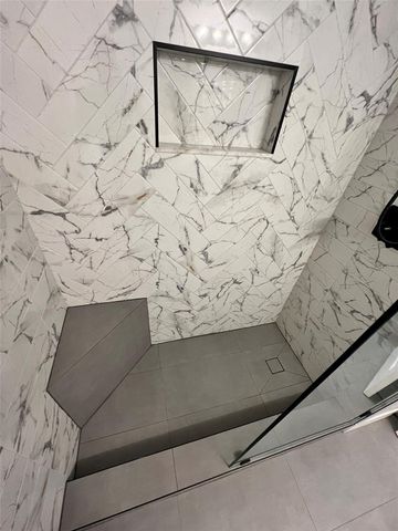 2424 W TAMPA BAY BOULEVARD L203, Tampa, FL 33607