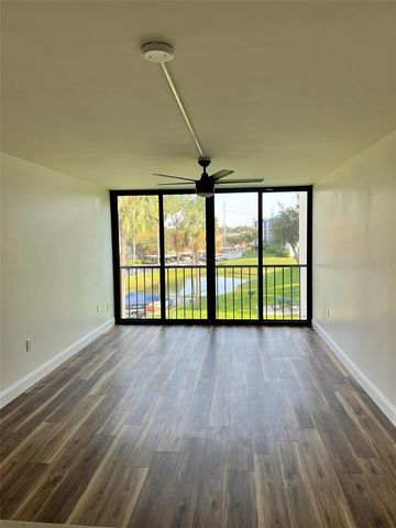 2424 W TAMPA BAY BOULEVARD L203, Tampa, FL 33607