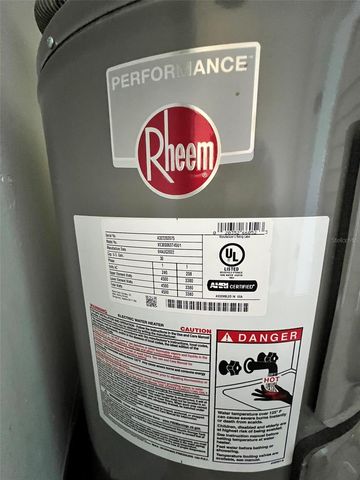 2424 W TAMPA BAY BOULEVARD L203, Tampa, FL 33607