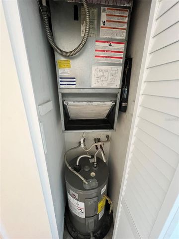 2424 W TAMPA BAY BOULEVARD L203, Tampa, FL 33607