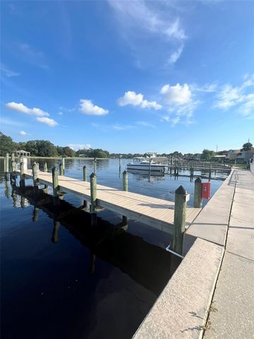 2424 W TAMPA BAY BOULEVARD L203, Tampa, FL 33607