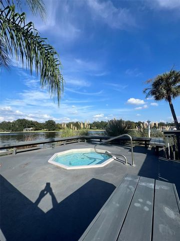 2424 W TAMPA BAY BOULEVARD L203, Tampa, FL 33607