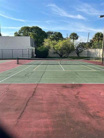 2424 W TAMPA BAY BOULEVARD L203, Tampa, FL 33607