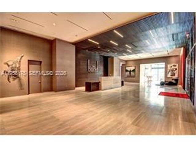 1080 Brickell Ave 1405, Miami, FL 33131