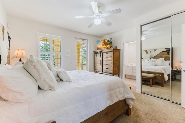 1564 NAPOLI DRIVE W, Sarasota, FL 34232