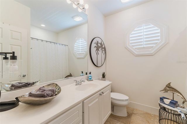 1564 NAPOLI DRIVE W, Sarasota, FL 34232