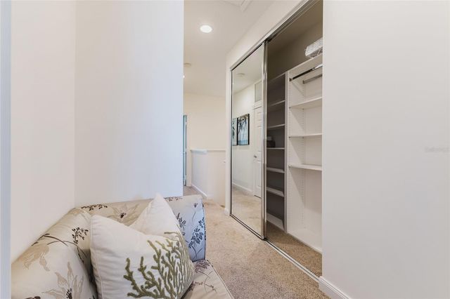 1564 NAPOLI DRIVE W, Sarasota, FL 34232