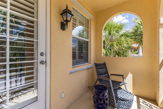 1564 NAPOLI DRIVE W, Sarasota, FL 34232