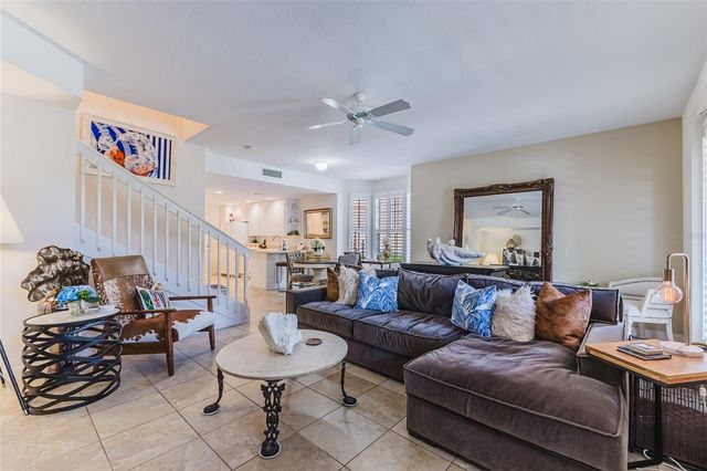 1564 NAPOLI DRIVE W, Sarasota, FL 34232