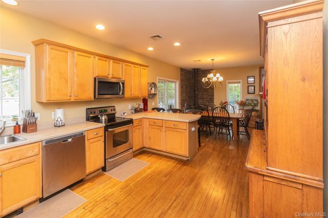 219 Brimstone Hill Road, Pine Bush, NY 12566