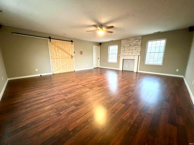 9603 W 575 S, Owensville, IN 47665