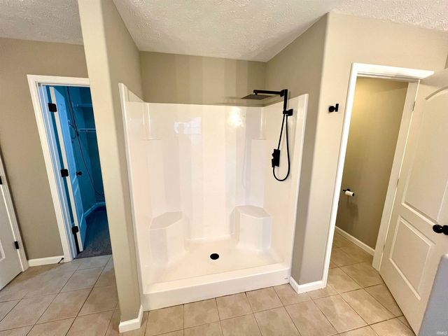 9603 W 575 S, Owensville, IN 47665