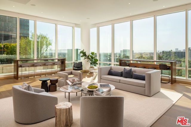1000 W 8th Street 5802, Los Angeles, CA 90017