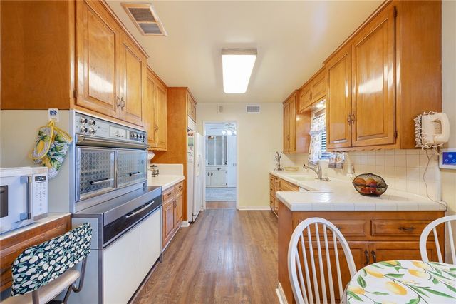 14115 Leahy, Bellflower, CA 90706