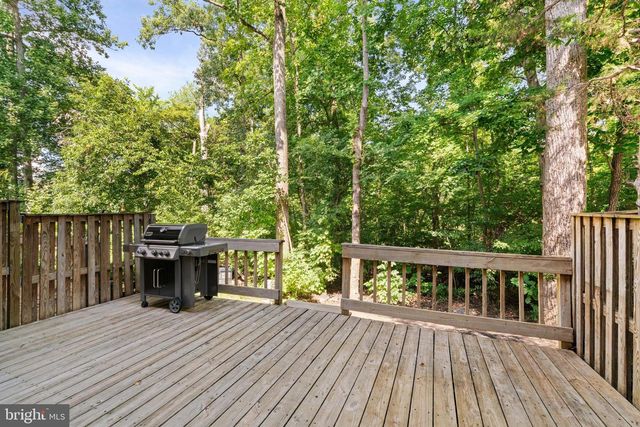 1624 SIERRA WOODS DR, Reston, VA 20194