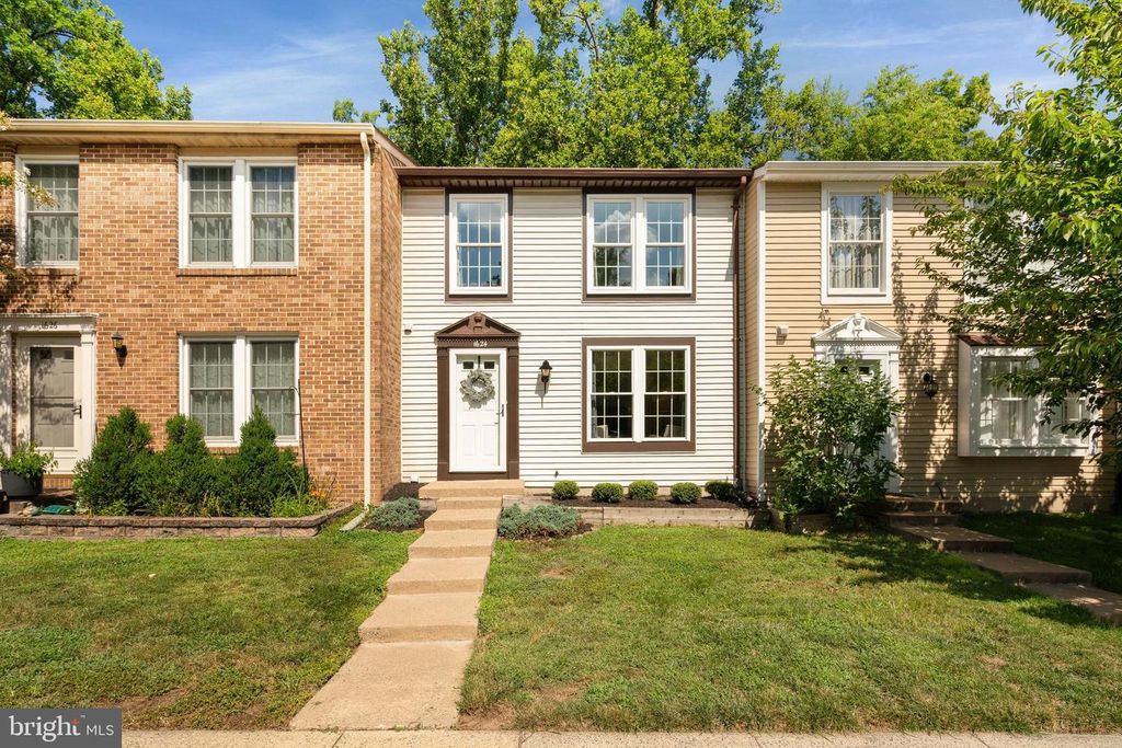1624 SIERRA WOODS DR, Reston, VA 20194