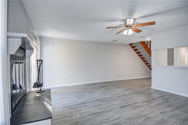 4823 Afton CT, Virginia Beach, VA 23462