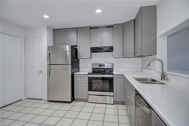 4823 Afton CT, Virginia Beach, VA 23462