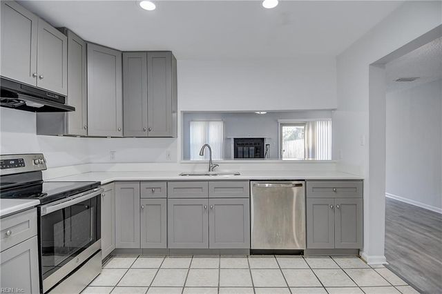 4823 Afton CT, Virginia Beach, VA 23462