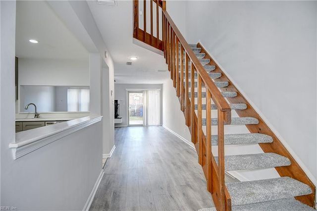 4823 Afton CT, Virginia Beach, VA 23462