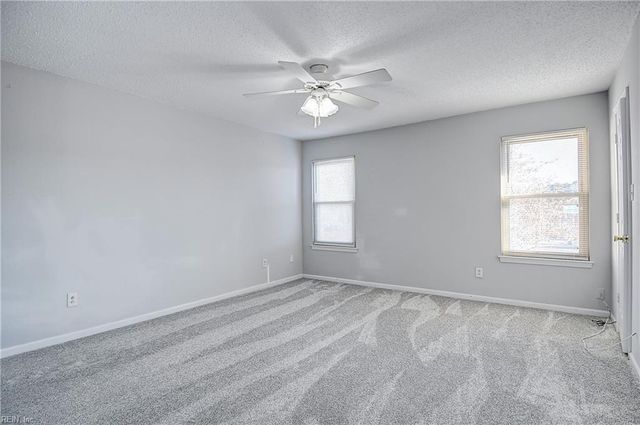 4823 Afton CT, Virginia Beach, VA 23462