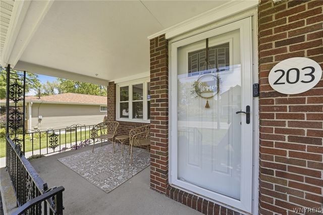 203 Broezel Avenue, Lancaster, NY 14086