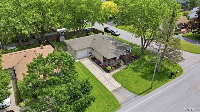 203 Broezel Avenue, Lancaster, NY 14086