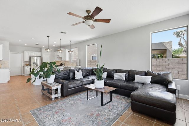 1961 S PHEASANT Drive, Gilbert, AZ 85295