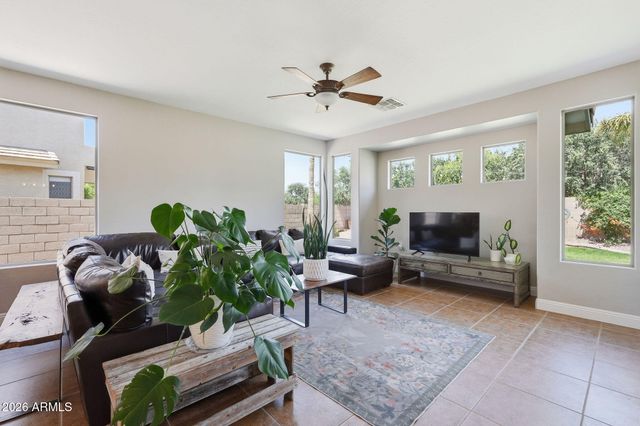 1961 S PHEASANT Drive, Gilbert, AZ 85295