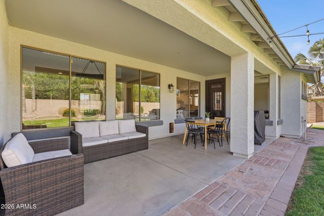 1961 S PHEASANT Drive, Gilbert, AZ 85295