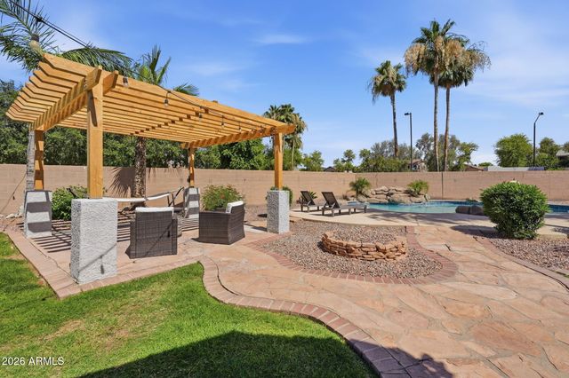 1961 S PHEASANT Drive, Gilbert, AZ 85295