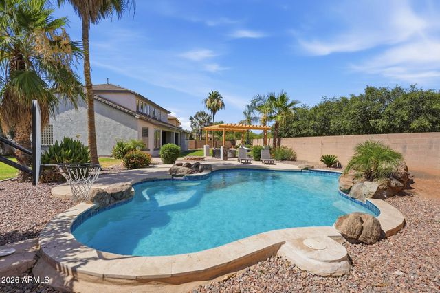 1961 S PHEASANT Drive, Gilbert, AZ 85295