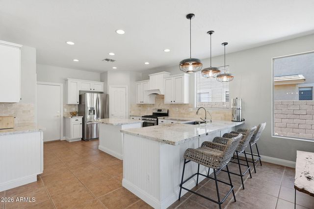 1961 S PHEASANT Drive, Gilbert, AZ 85295