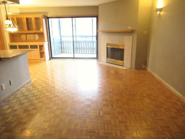 410 Groveland Avenue 204, Minneapolis, MN 55403