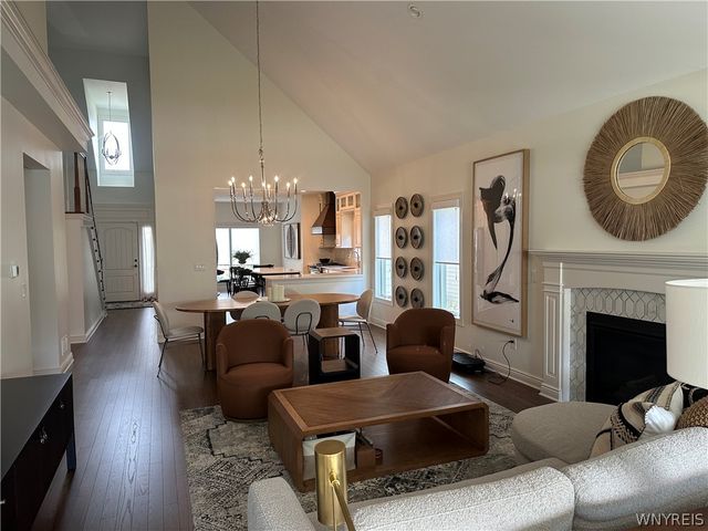 103 Brockton Ridge, Amherst, NY 14221