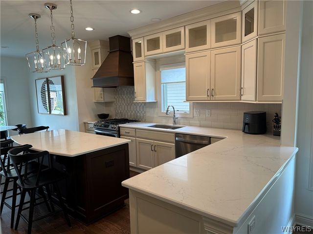 103 Brockton Ridge, Amherst, NY 14221