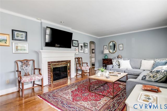 4411 Hanover Ave, Richmond, VA 23221