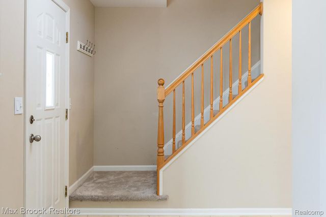 906 McLean Avenue, Royal Oak, MI 48067