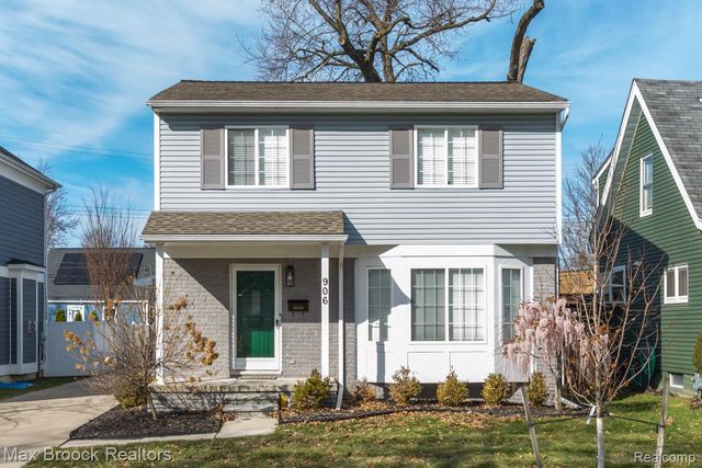906 McLean Avenue, Royal Oak, MI 48067