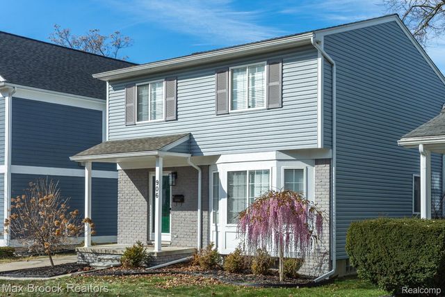 906 McLean Avenue, Royal Oak, MI 48067