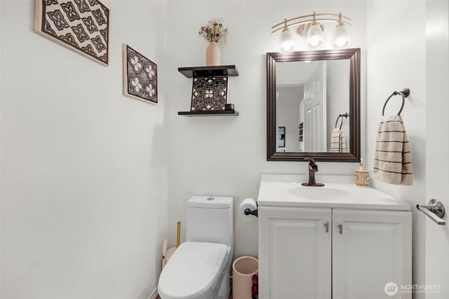 18331 E Countryclub Drive, Arlington, WA 98223