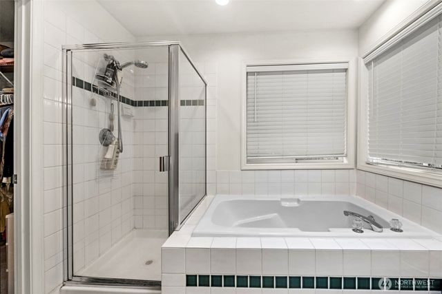 18331 E Countryclub Drive, Arlington, WA 98223