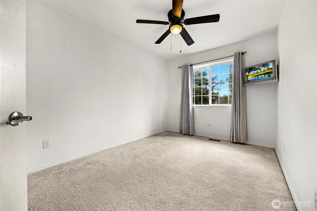 18331 E Countryclub Drive, Arlington, WA 98223