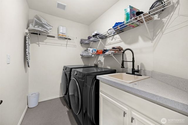 18331 E Countryclub Drive, Arlington, WA 98223