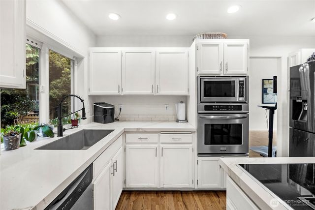 18331 E Countryclub Drive, Arlington, WA 98223