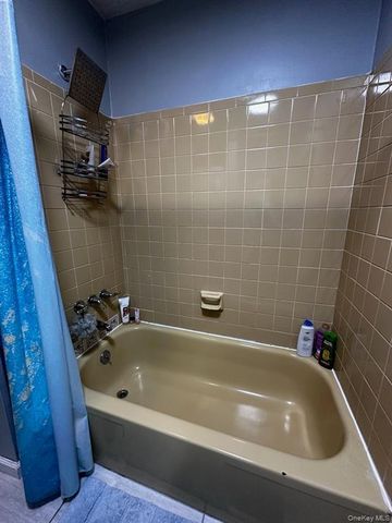 7 Ivy Court B, Fishkill, NY 12524