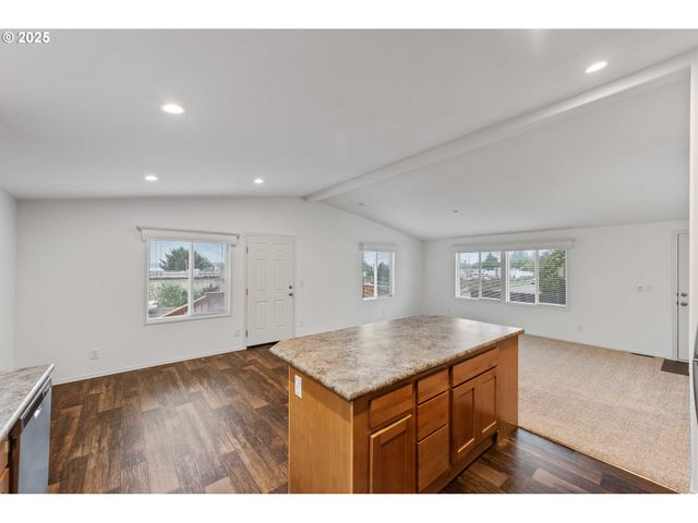 649 S Marple, Coos Bay, OR 97420