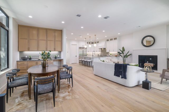 2411 McCall RD, Austin, TX 78703