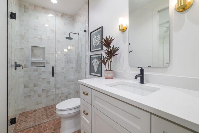 2411 McCall RD, Austin, TX 78703